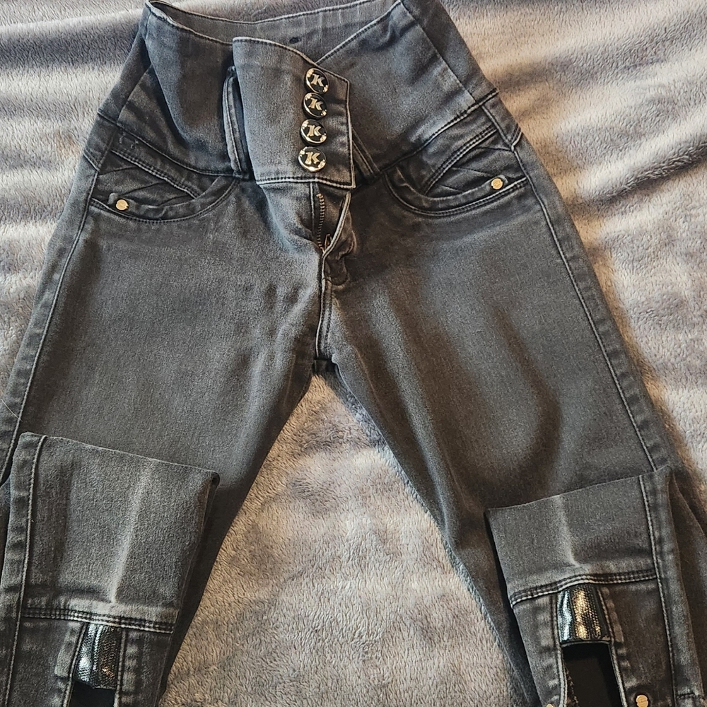 Women Black Jeans